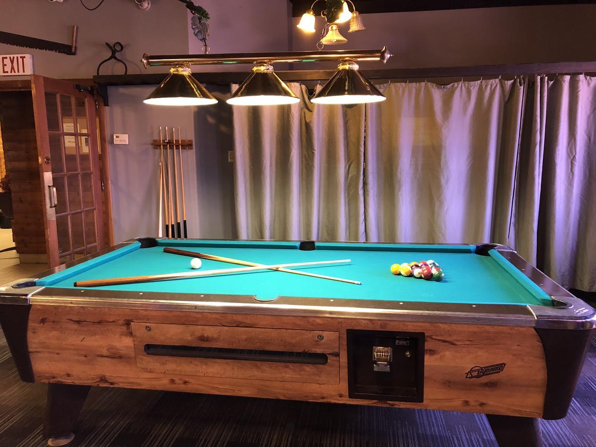 Agassiz Park Lodge - Under New Management McCreary Eksteriør bilde