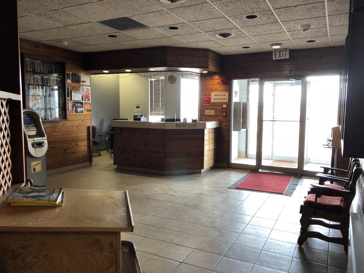 Agassiz Park Lodge - Under New Management McCreary Eksteriør bilde